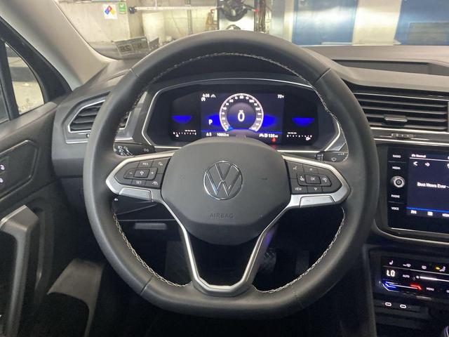 Photo of 2023 Deep Black Volkswagen Tiguan