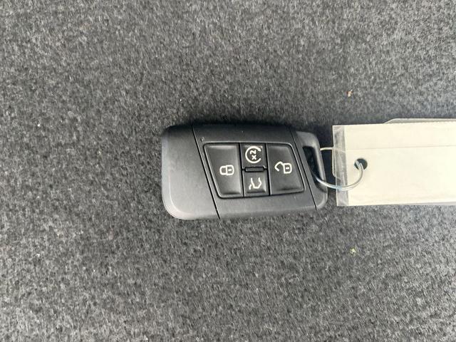 Photo of 2023 Deep Black Volkswagen Tiguan