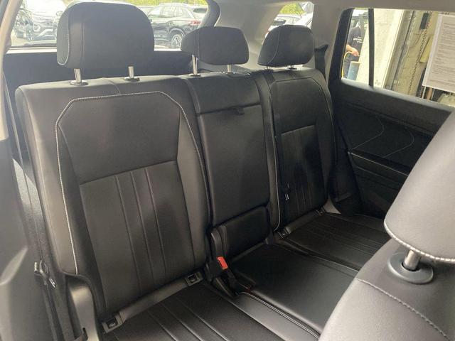 Photo of 2023 Deep Black Volkswagen Tiguan