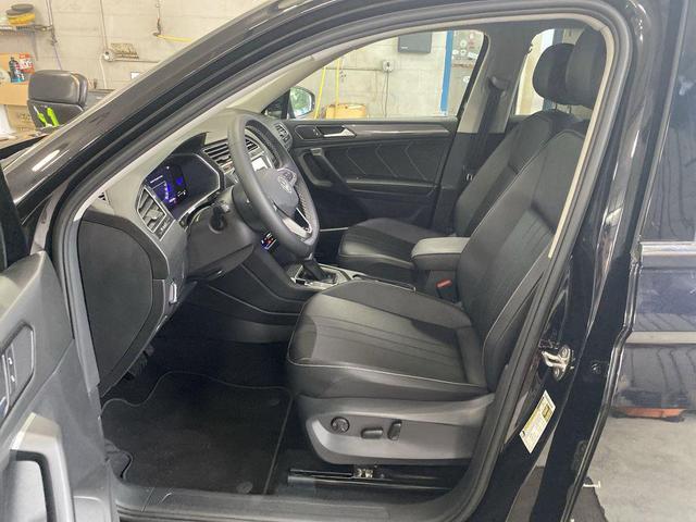 Photo of 2023 Deep Black Volkswagen Tiguan