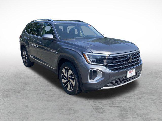 Photo of 2025 Platinum Gray Metallic Volkswagen Atlas