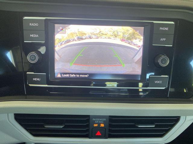 Photo of 2022 Black Volkswagen Jetta