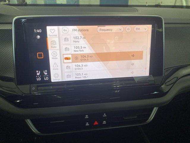 Photo of 2025 Pure Gray Volkswagen Atlas