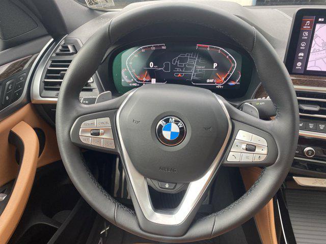 Photo of 2023 Alpine White BMW X4