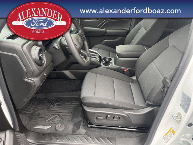 Photo of 2023 Summit White Chevrolet Colorado