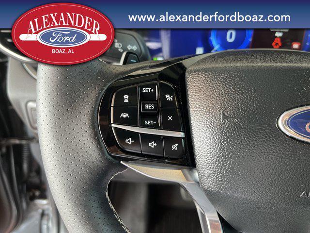 Photo of 2023 Carbonized Gray Metallic Ford Explorer