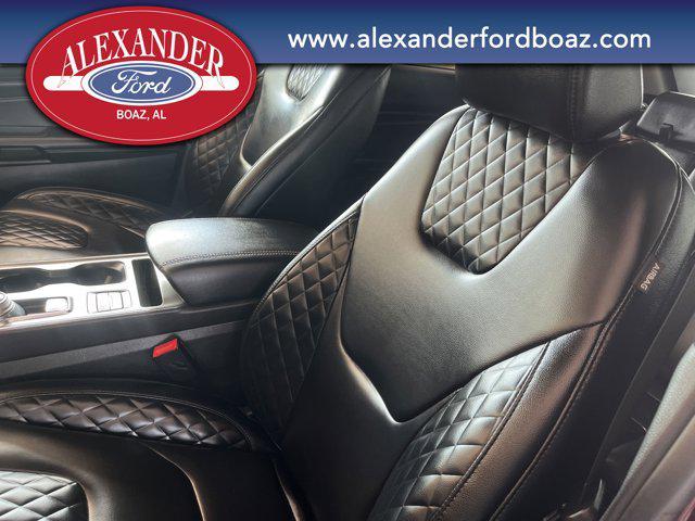 Photo of 2024 Burgundy Velvet Metallic Tinted Clearcoat Ford Edge