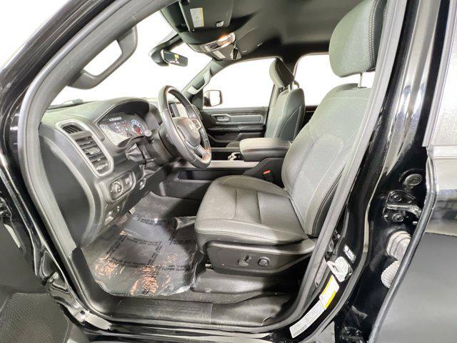Photo of 2022 Diamond Black Crystal Pearlcoat RAM 1500