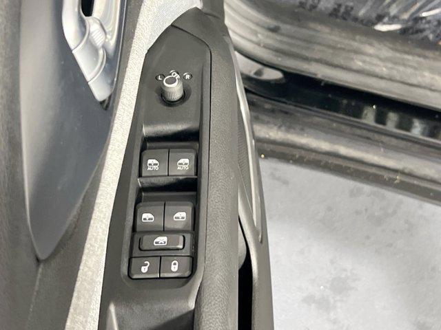 Photo of 2022 Diamond Black Crystal Pearlcoat Jeep Compass
