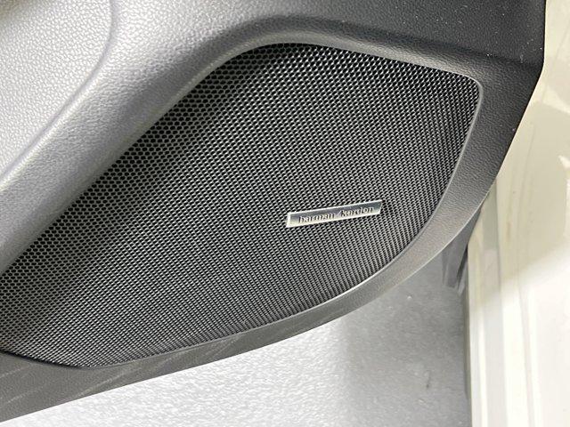 Photo of 2021 Crystal White Pearl Subaru Ascent