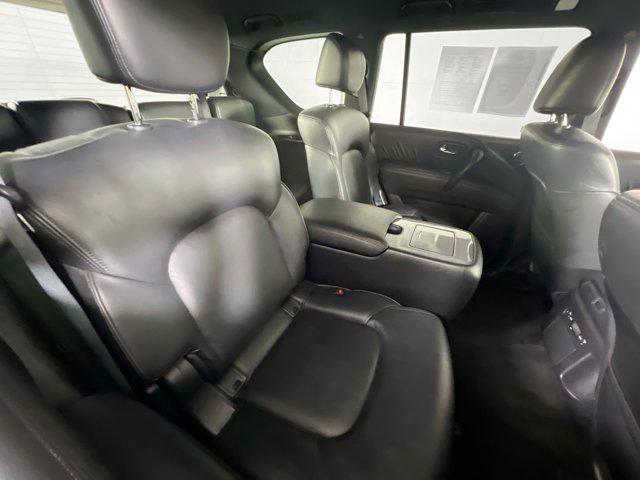 Photo of 2021 Aspen White Tricoat Nissan Armada