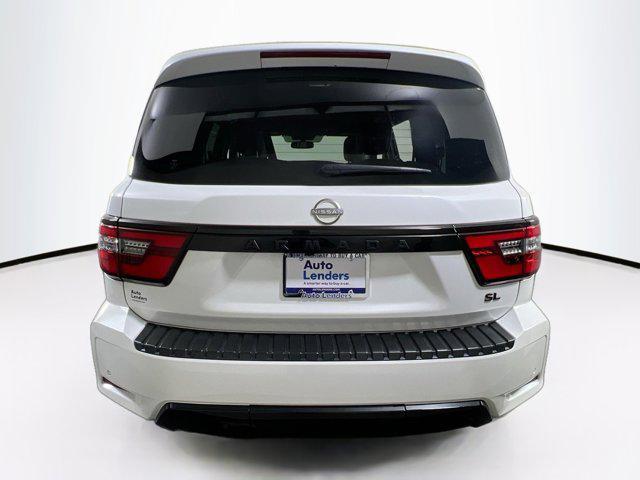 Photo of 2021 Aspen White Tricoat Nissan Armada