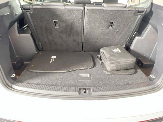 Photo of 2022 Pure White Volkswagen Atlas