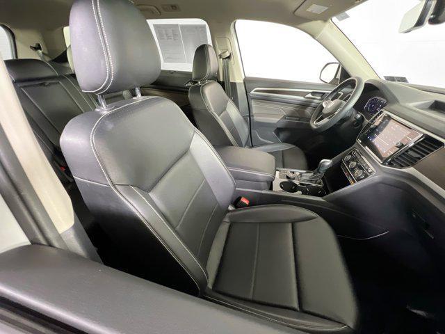 Photo of 2022 Pure White Volkswagen Atlas
