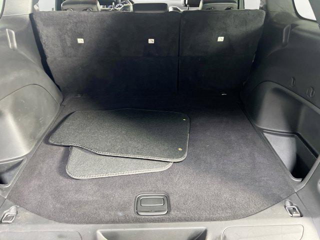 Photo of 2022 Diamond Black Crystal Pearlcoat Jeep Grand Cherokee