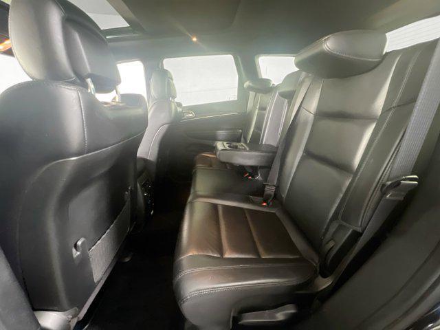 Photo of 2022 Diamond Black Crystal Pearlcoat Jeep Grand Cherokee
