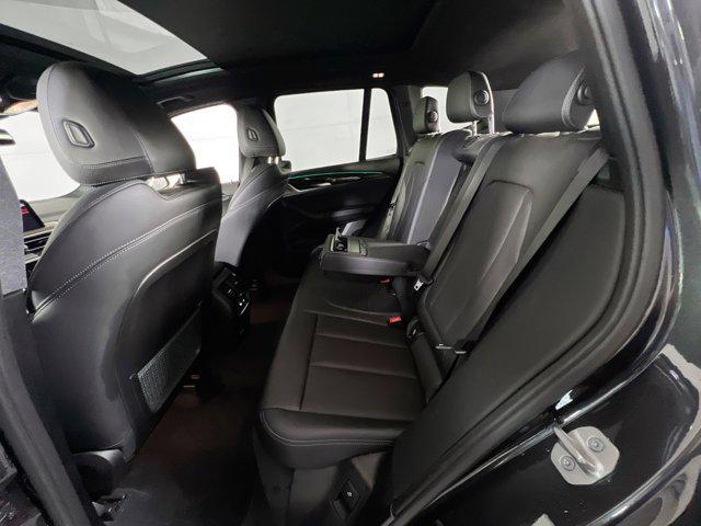 Photo of 2022 Dark Graphite Metallic BMW X3