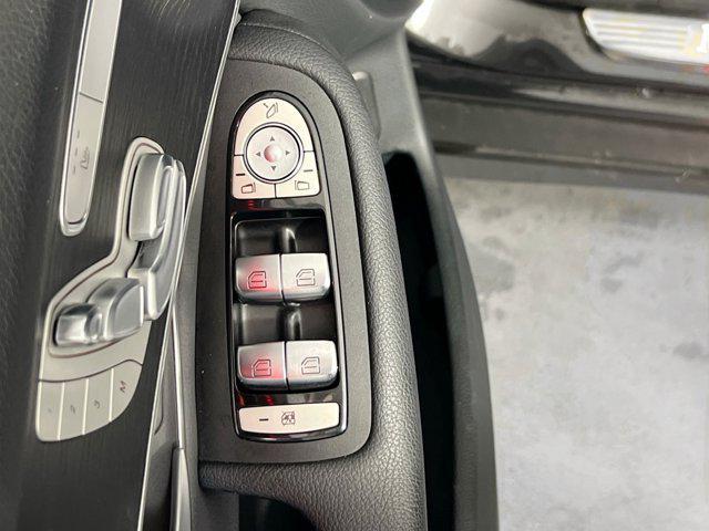 Photo of 2021 Graphite Grey Metallic Mercedes-Benz GLC 300