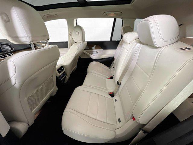 Photo of 2021 Obsidian Black Metallic Mercedes-Benz GLS 450
