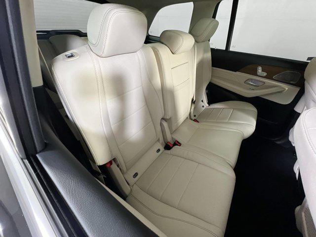 Photo of 2021 Obsidian Black Metallic Mercedes-Benz GLS 450