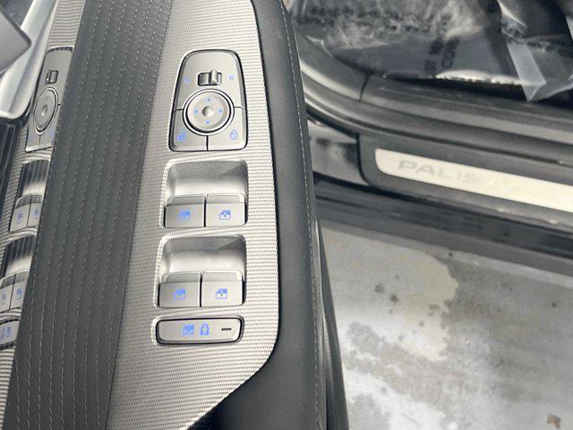 Photo of 2024 Abyss Black Pearl Hyundai PALISADE