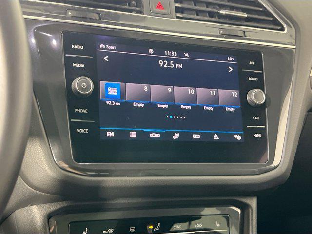 Photo of 2022 Pure White Volkswagen Tiguan