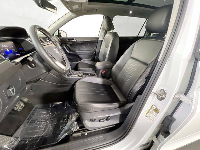 Photo of 2022 Pure White Volkswagen Tiguan