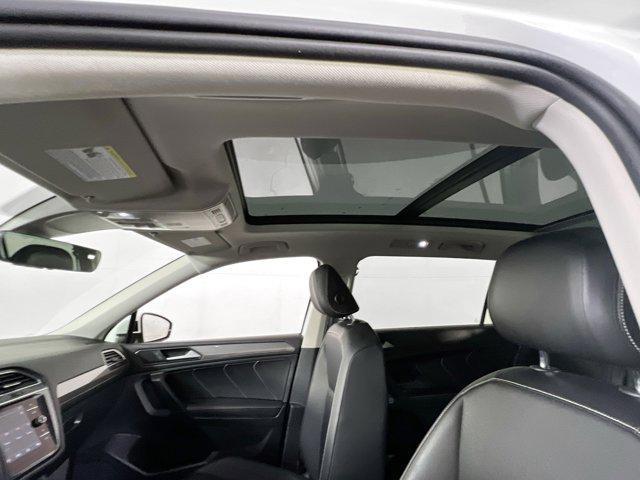 Photo of 2022 Pure White Volkswagen Tiguan