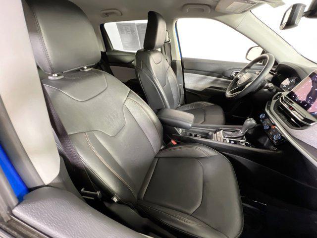 Photo of 2022 Laser Blue Pearlcoat Jeep Compass