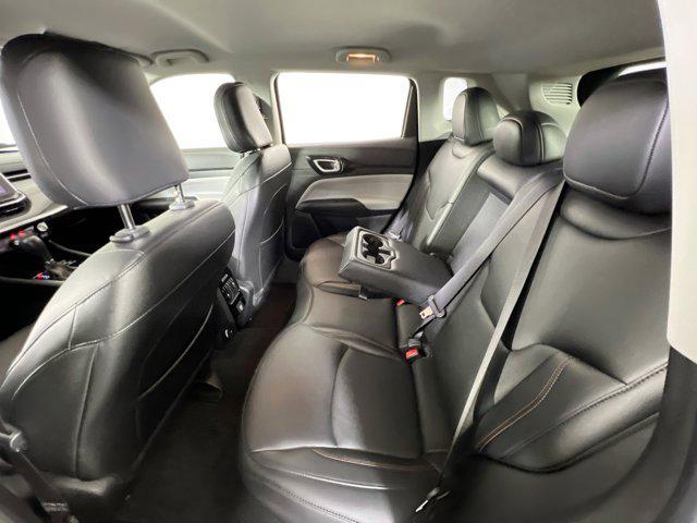 Photo of 2022 Diamond Black Crystal Pearlcoat Jeep Compass