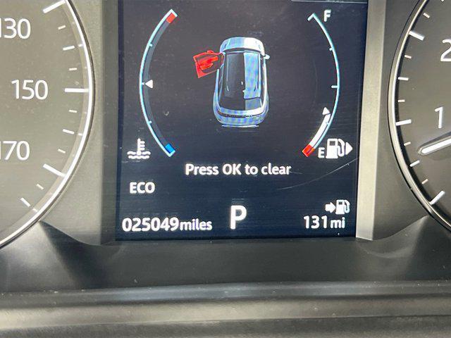 Photo of 2020 Santorini Black Metallic Land Rover Range Rover Velar