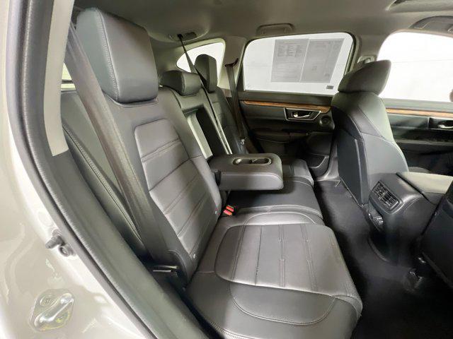 Photo of 2022 Platinum White Pearl Honda CR-V