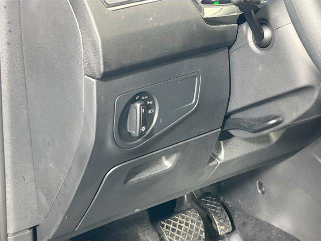 Photo of 2022 Platinum Gray Metallic Volkswagen Tiguan
