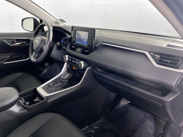 Photo of 2021 Silver Sky Metallic Toyota RAV4 Hybrid