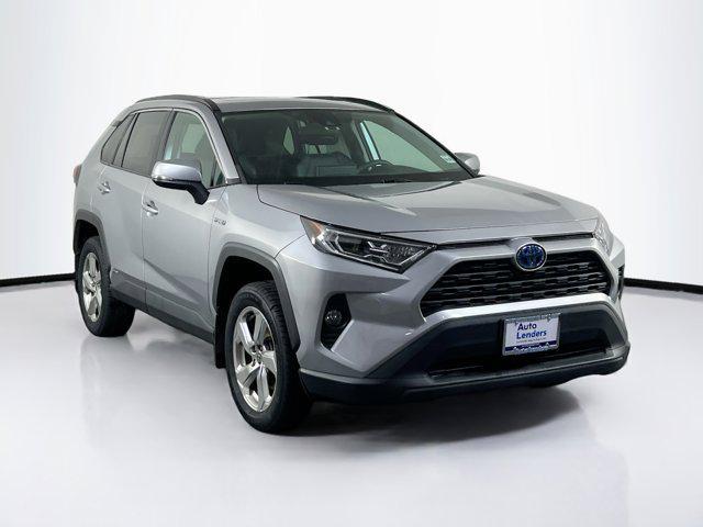 Photo of 2021 Silver Sky Metallic Toyota RAV4 Hybrid