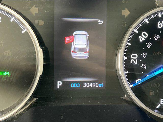 Photo of 2021 Silver Sky Metallic Toyota RAV4 Hybrid