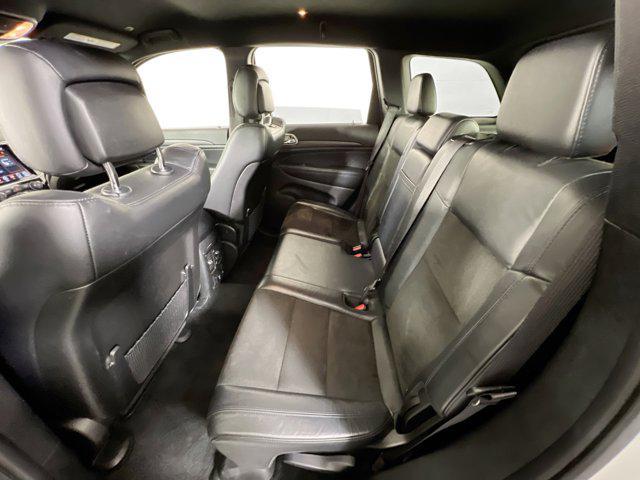 Photo of 2022 Bright White Clearcoat Jeep Grand Cherokee