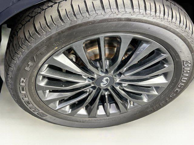 Photo of 2022 Hermosa Blue INFINITI QX80