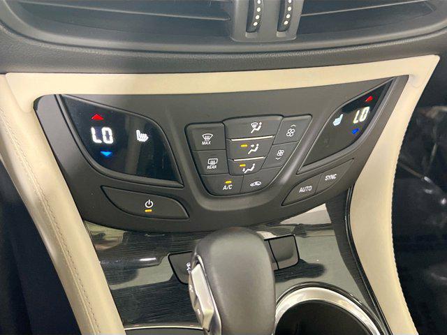 Photo of 2017 Bronze Alloy Metallic Buick Envision