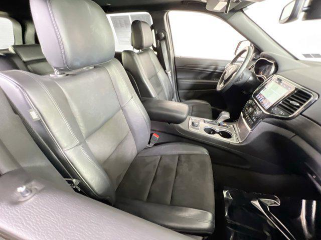 Photo of 2022 Bright White Clearcoat Jeep Grand Cherokee