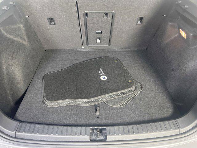 Photo of 2022 Pyrite Silver Metallic Volkswagen Taos