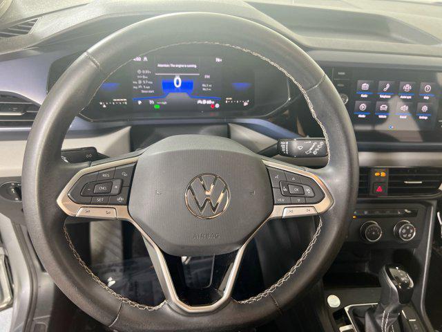 Photo of 2022 Pyrite Silver Metallic Volkswagen Taos