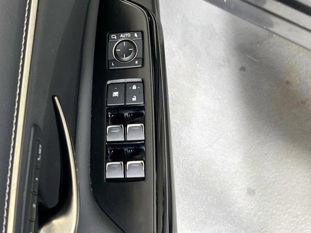 Photo of 2022 Cloudburst Gray Lexus ES 350
