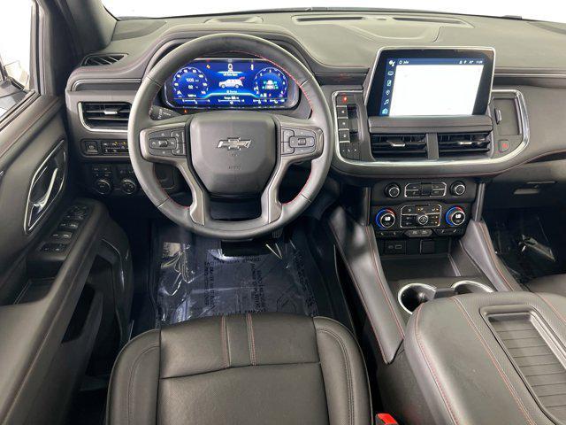 Photo of 2024 Summit White Chevrolet Suburban