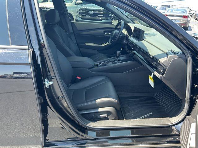 Photo of 2024 Black Honda Accord Hybrid