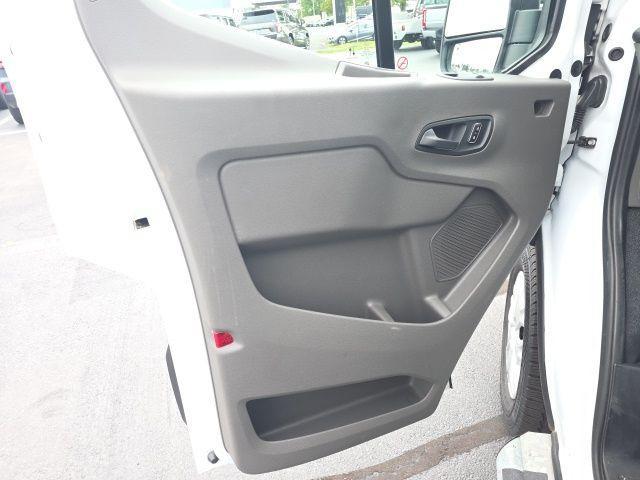 Photo of 2023 Oxford White Ford Transit-250
