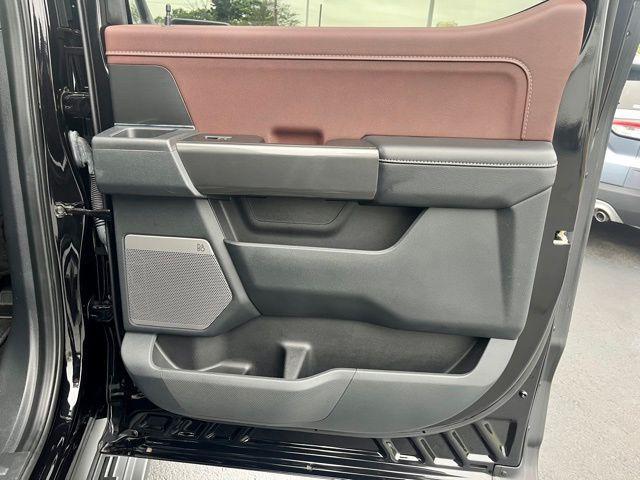 Photo of 2022 Agate Black Metallic Ford F-150