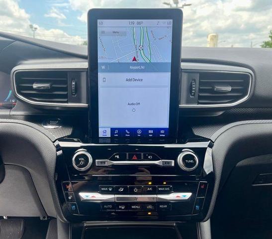 Photo of 2022 Agate Black Metallic Ford Explorer