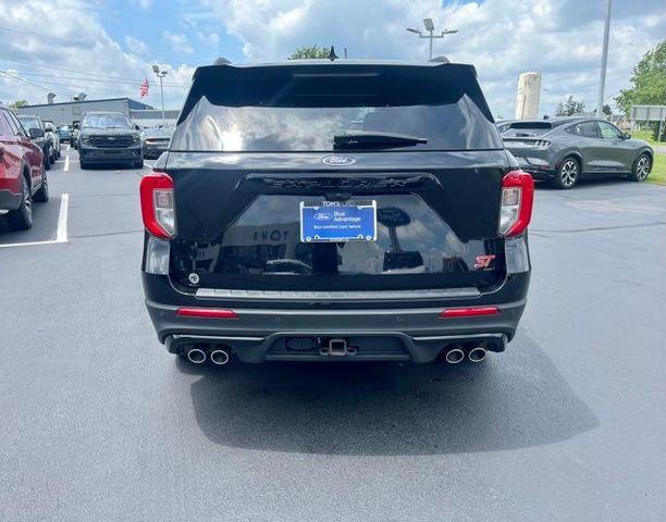 Photo of 2022 Agate Black Metallic Ford Explorer