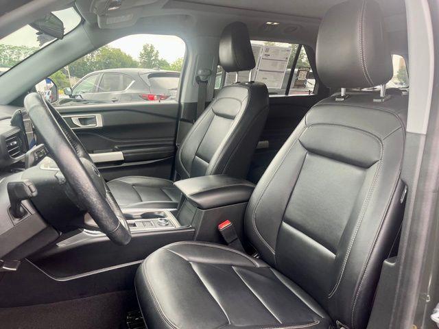Photo of 2022 Forged Green Metallic Ford Explorer